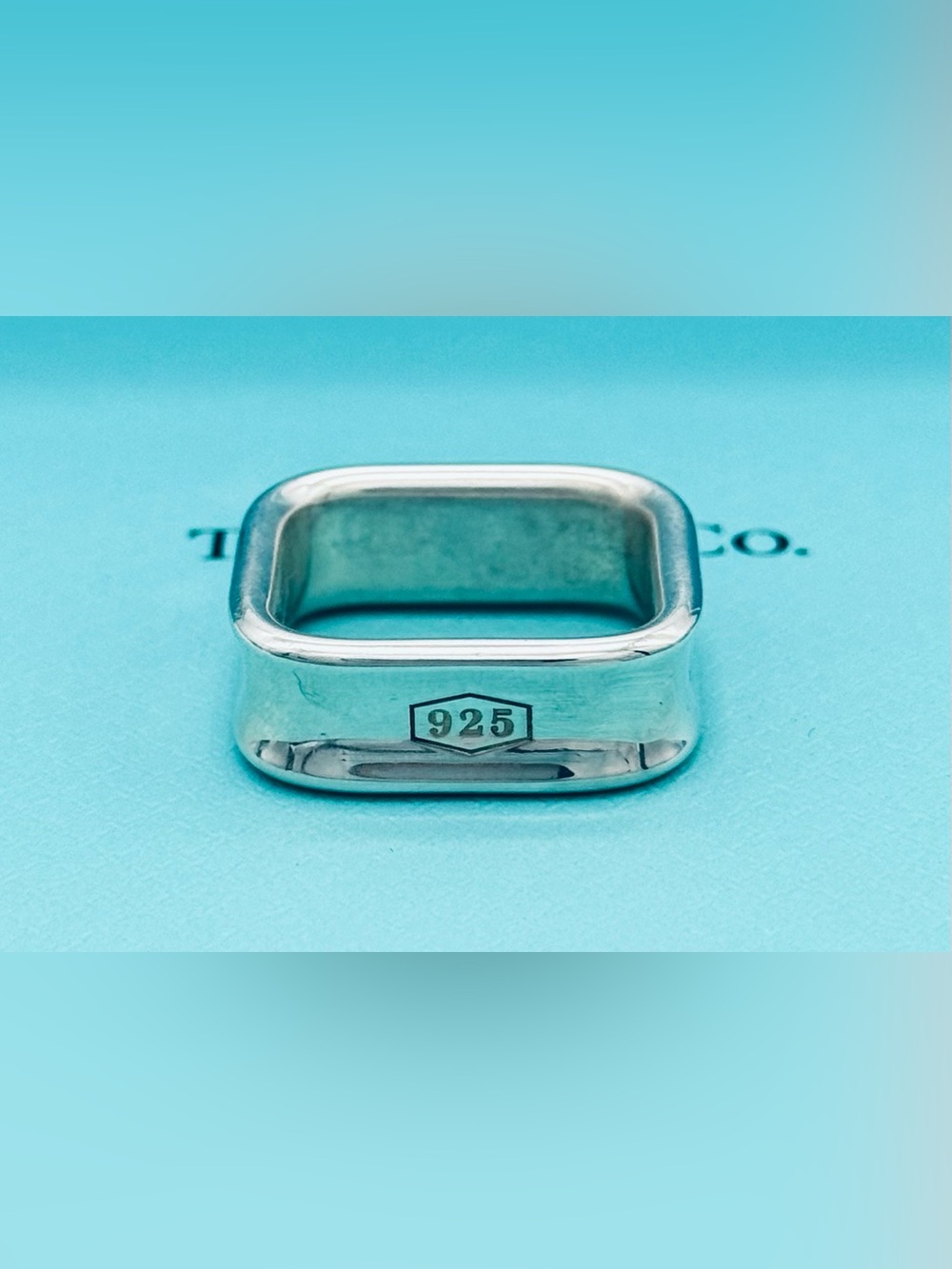 Tiffany and Co. unisex square sterling silver ring size 9.5 - Picture 4 of 10